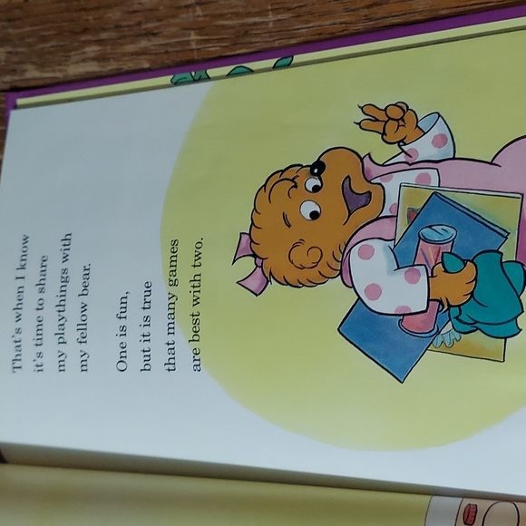 The Berenstain Bears Learn To Share - Picture 8 of 12